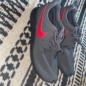 nike Roshe One